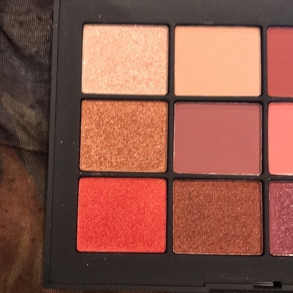 Brand New NARS Extreme Effects Eyeshadow Palette Limited Edition Shimmer Matte - Picture 4 of 10